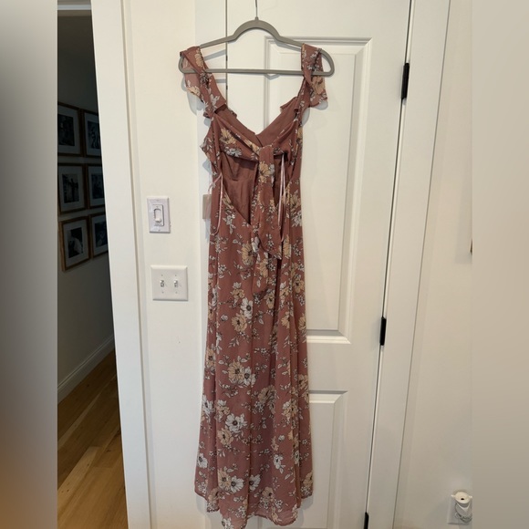 Mauve floral dress with back tie - Picture 1 of 2